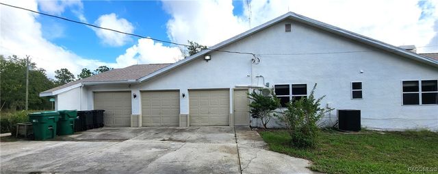 2590 W Arbutus Drive, Citrus Springs, FL 34433