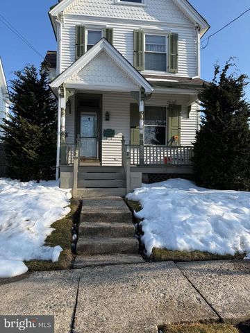 190 DECATUR ST, Doylestown, PA 18901