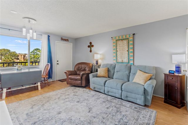 4460 IRONWOOD CIRCLE 306A, Bradenton, FL 34209