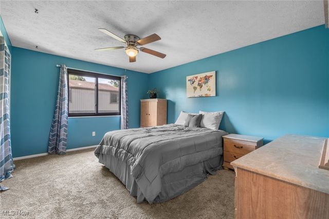 11650 Harbour Light Drive, North Royalton, OH 44133