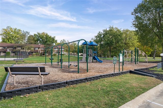 11650 Harbour Light Drive, North Royalton, OH 44133