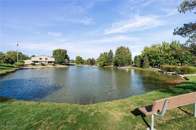 11650 Harbour Light Drive, North Royalton, OH 44133