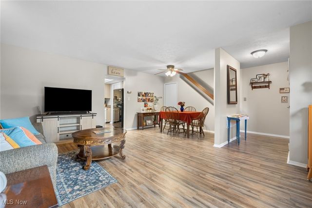 11650 Harbour Light Drive, North Royalton, OH 44133