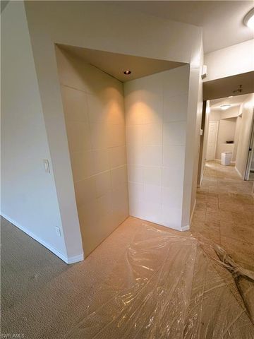 7518 Silver Trumpet LN 101, Naples, FL 34109