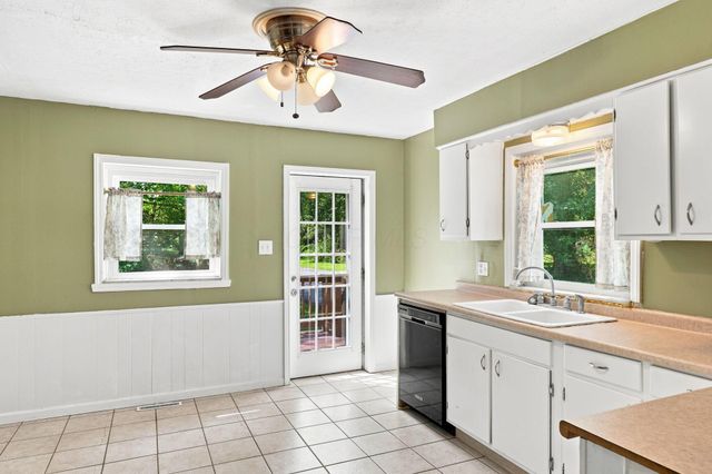 947 Hart Road, Columbus, OH 43223