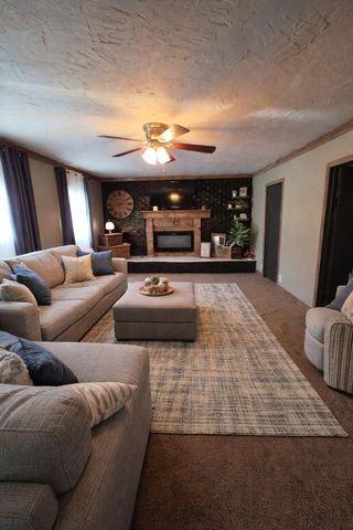 416 N Prospect Street, Nixa, MO 65714