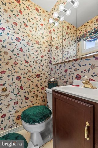 509 ANN DR, Westminster, MD 21157