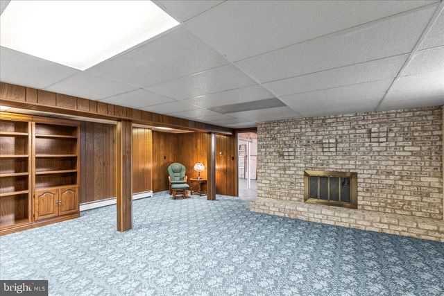 509 ANN DR, Westminster, MD 21157