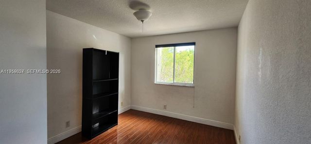 866 Golden Cane Dr 0, Weston, FL 33327