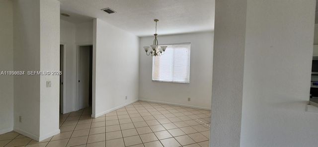 866 Golden Cane Dr 0, Weston, FL 33327