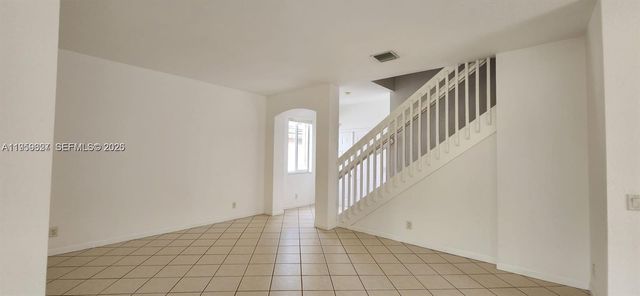 866 Golden Cane Dr 0, Weston, FL 33327