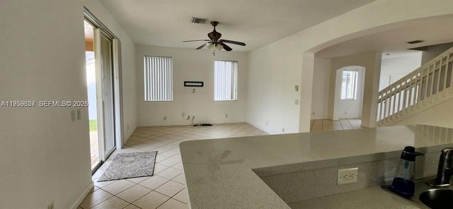 866 Golden Cane Dr 0, Weston, FL 33327