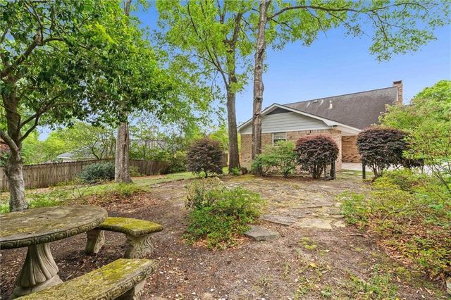 6104 Scenic West Drive, Mobile, AL 36693