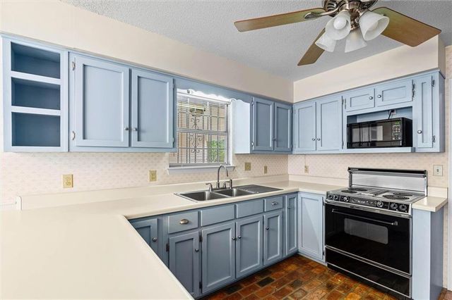 6104 Scenic West Drive, Mobile, AL 36693