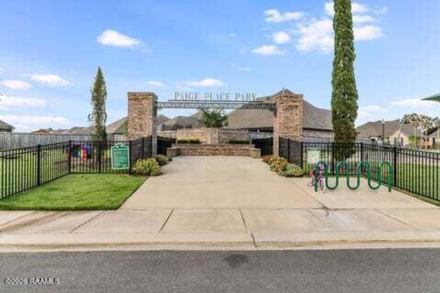 1108 Deer Meadow Boulevard, Broussard, LA 70518