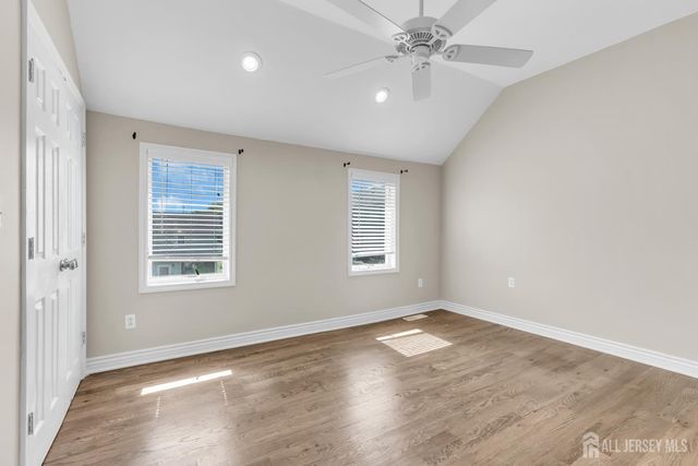 40 Miller Street, Highlands, NJ 07732