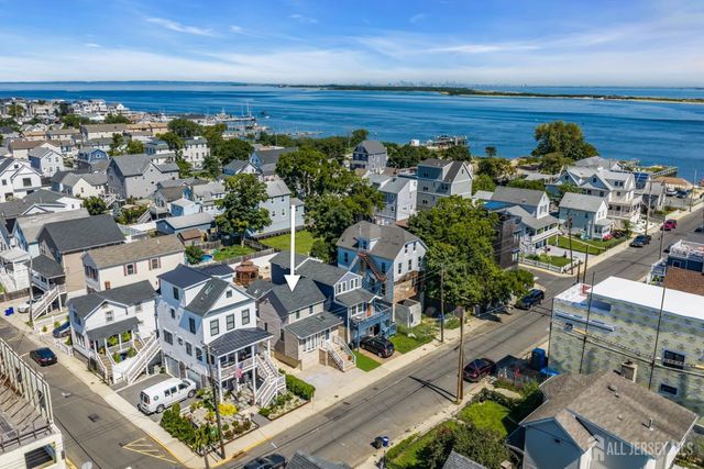 40 Miller Street, Highlands, NJ 07732