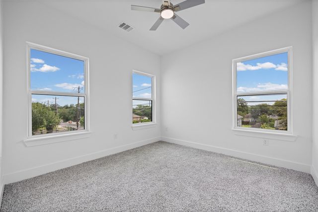 7310 Carver Ave 3, Austin, TX 78752