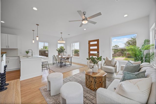 7310 Carver Ave 3, Austin, TX 78752