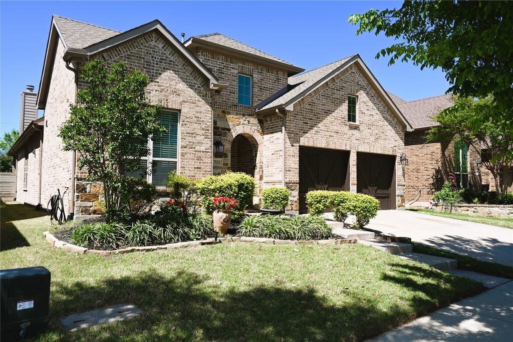 705 Fenceline Drive, Argyle, TX 76226