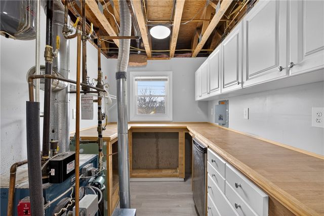 3 Cassisi Court, North Providence, RI 02904