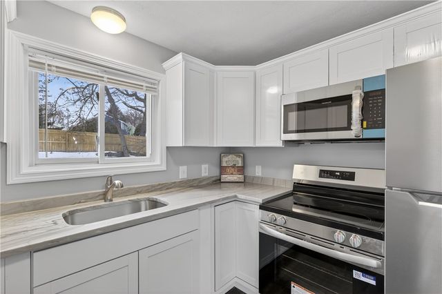 3 Cassisi Court, North Providence, RI 02904