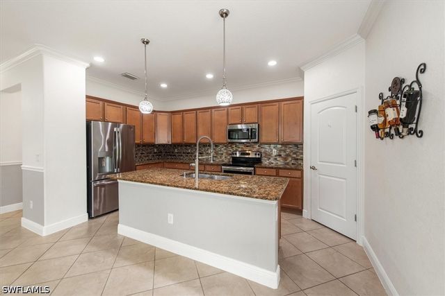 14775 Cranberry CT, Naples, FL 34114