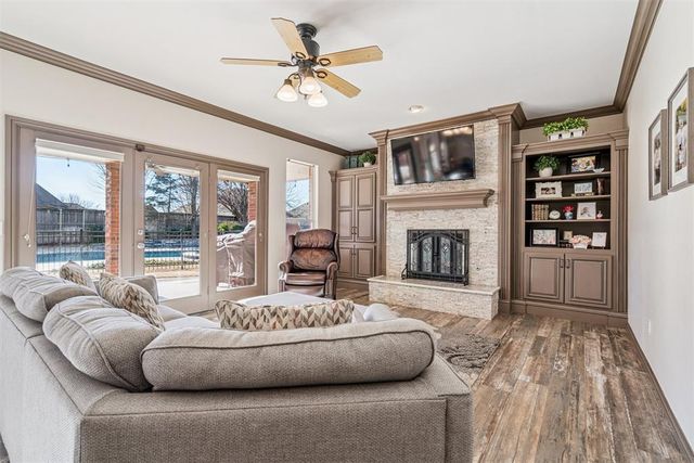 2008 Preston Place, Edmond, OK 73013