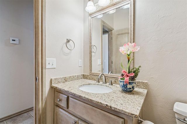 2008 Preston Place, Edmond, OK 73013