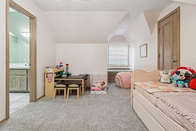 2008 Preston Place, Edmond, OK 73013