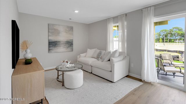 44 Baybreeze Drive, Waretown, NJ 08758