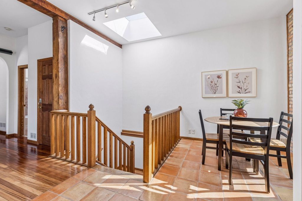 3524 Hennepin Avenue 4, Minneapolis, MN 55408 — photo 3