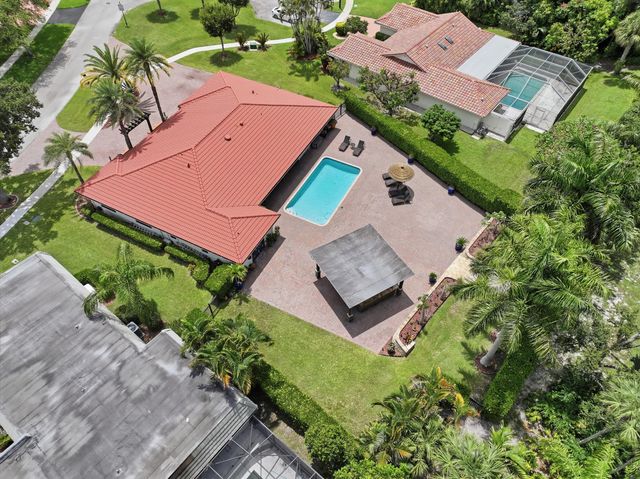 6966 S Grande Drive, Boca Raton, FL 33433