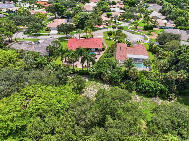 6966 S Grande Drive, Boca Raton, FL 33433