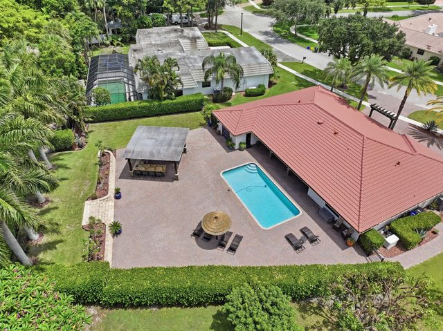 6966 S Grande Drive, Boca Raton, FL 33433