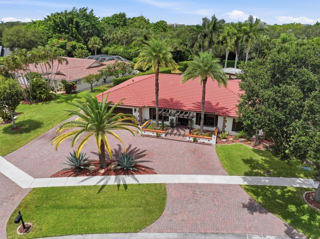 6966 S Grande Drive, Boca Raton, FL 33433