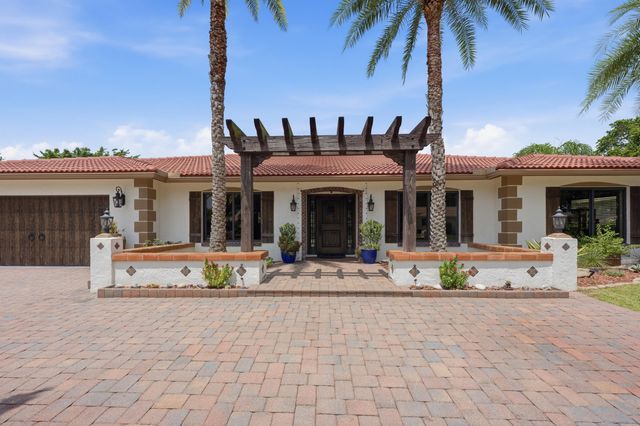 6966 S Grande Drive, Boca Raton, FL 33433