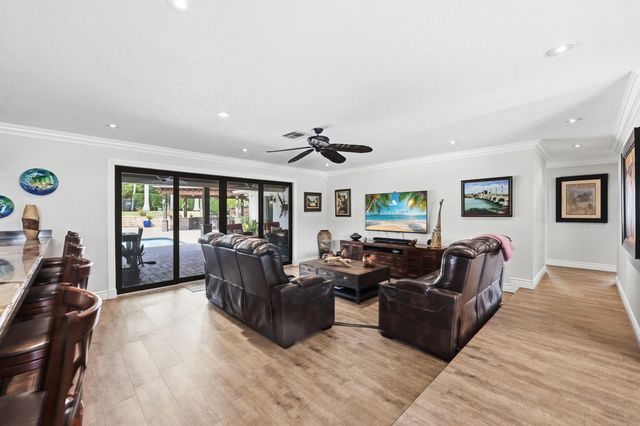 6966 S Grande Drive, Boca Raton, FL 33433