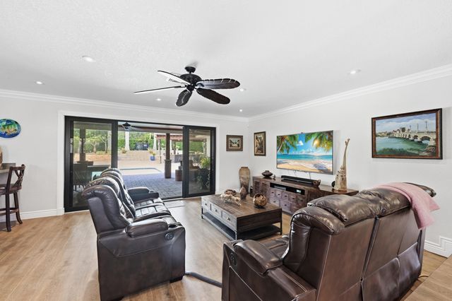 6966 S Grande Drive, Boca Raton, FL 33433