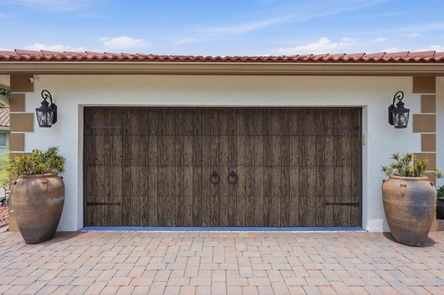 6966 S Grande Drive, Boca Raton, FL 33433