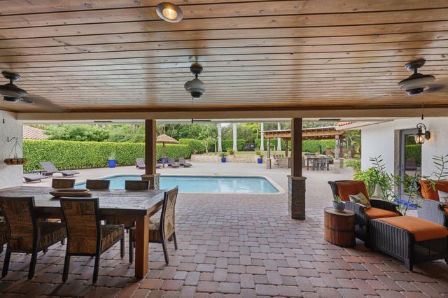 6966 S Grande Drive, Boca Raton, FL 33433