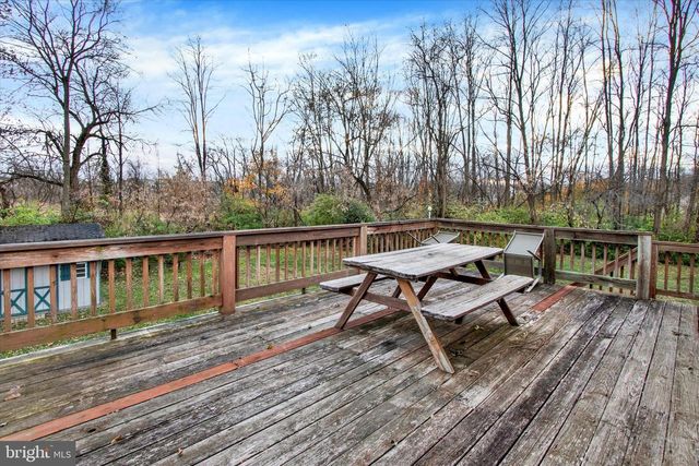 618 WILLIAM PENN BLVD, Womelsdorf, PA 19567