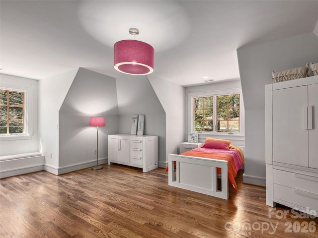 457 Coopers Hawk Drive, Asheville, NC 28803