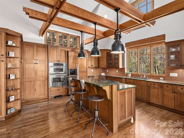 457 Coopers Hawk Drive, Asheville, NC 28803