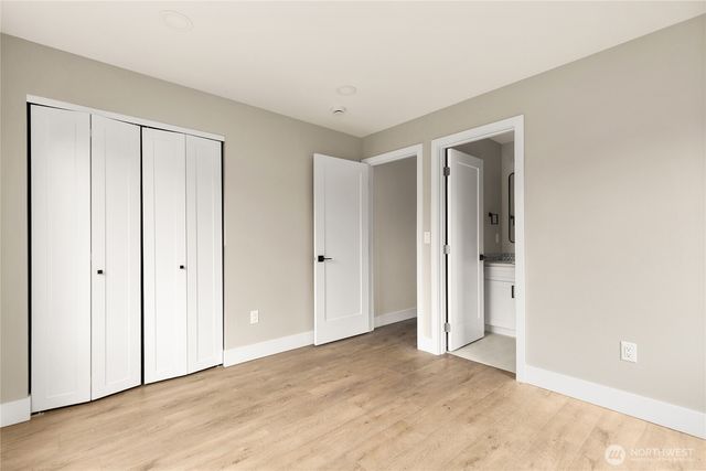 1404 N 136th Street, Seattle, WA 98125