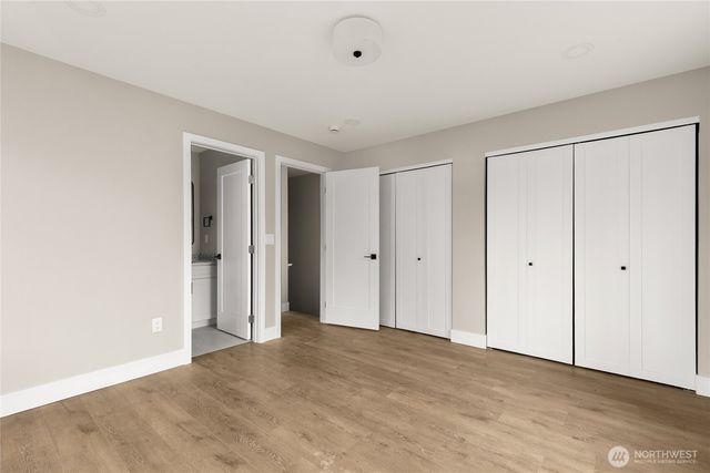 1404 N 136th Street, Seattle, WA 98125