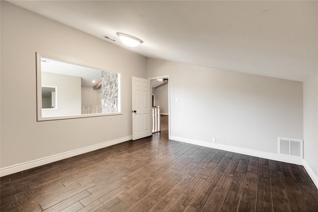 2455 An County Road 453, Palestine, TX 75803