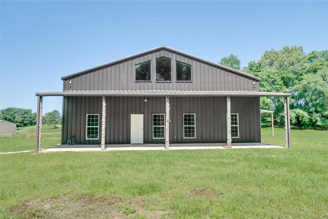 2455 An County Road 453, Palestine, TX 75803