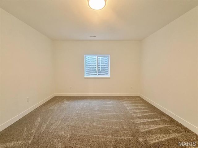 308 Rumsfeld Drive, Troy, IL 62094
