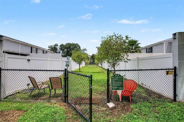 11923 DIETZ DRIVE 8, Tampa, FL 33626